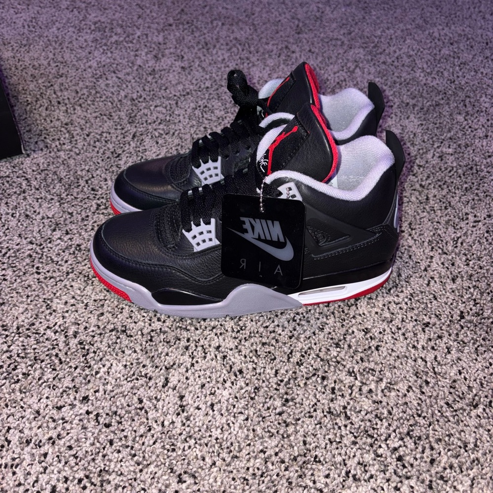 Air Jordan 4 Retro OG Bred 2019